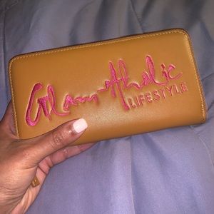 Glam-Aholic Lifestyle Wallet